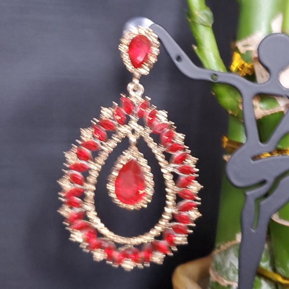 Fancy Earring - Picture 2 of 4